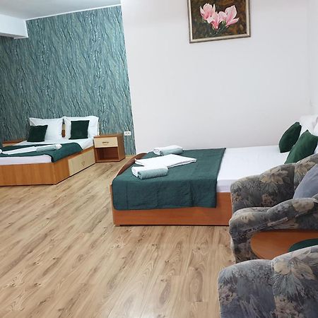 Casa Mary Hotel Costinesti Buitenkant foto