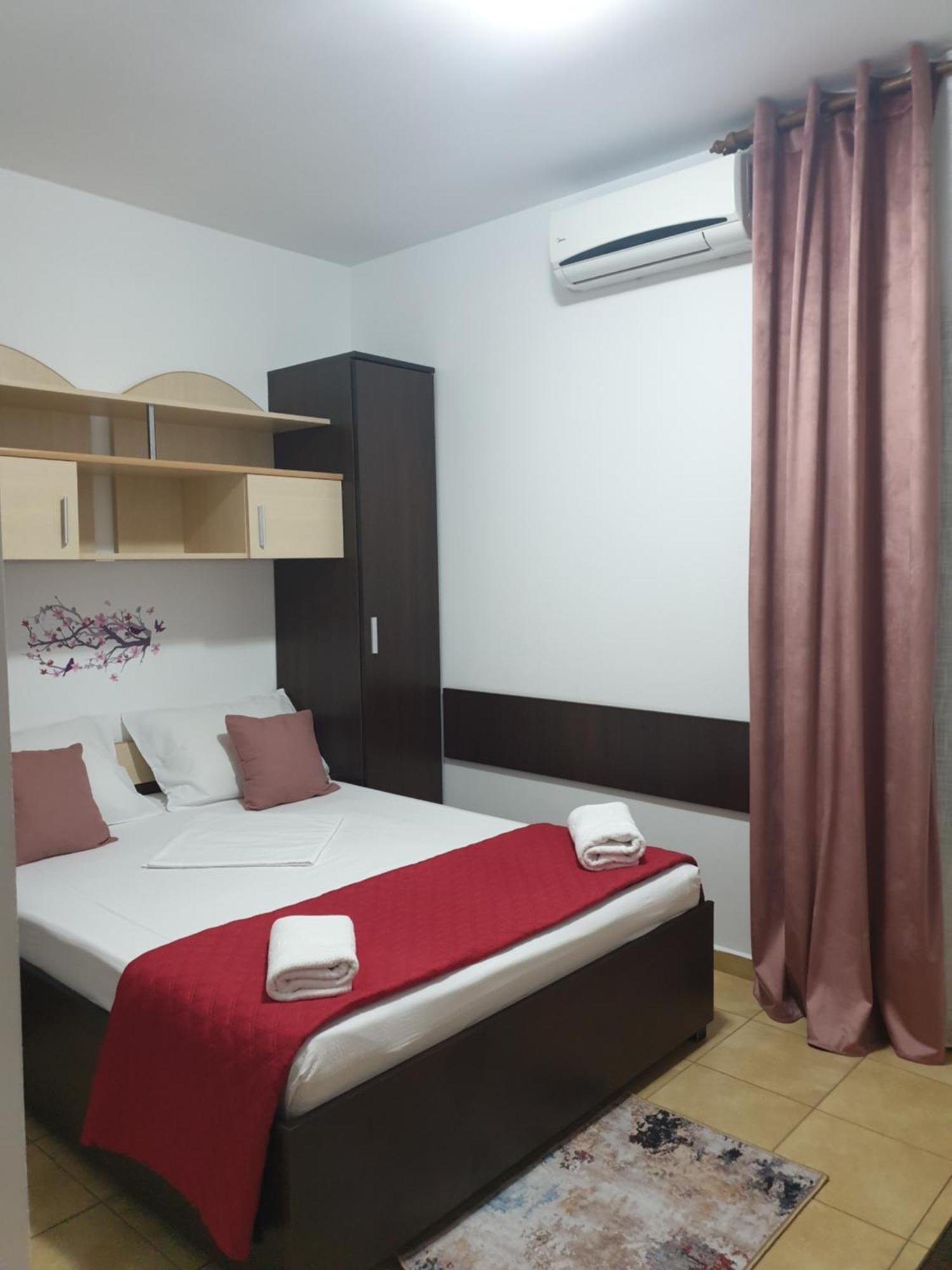 Casa Mary Hotel Costinesti Buitenkant foto
